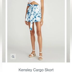 Amur skort/shorts NWT Size 4